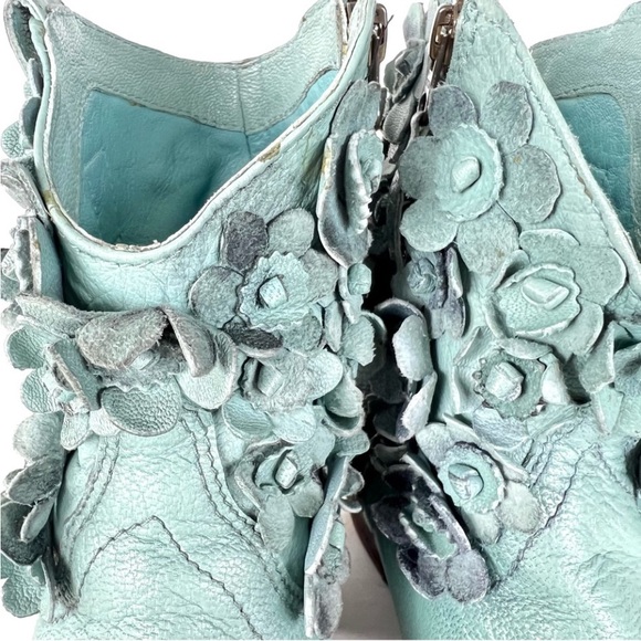 Anthropology unique ankle boots - Picture 7 of 11